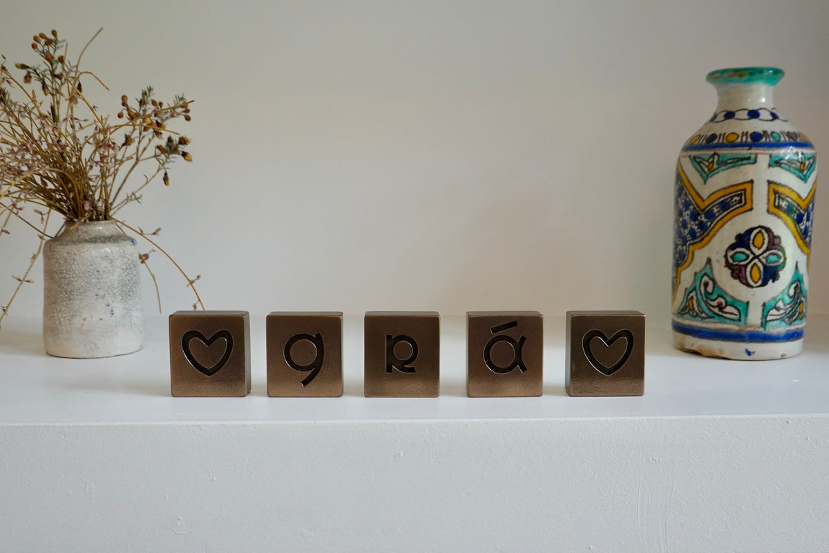 grá (love) - ciúb